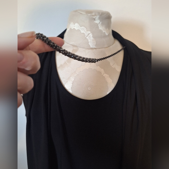 Frank Lyman Design Black Sleeveless Top with Black Metal Chain Accent. - Picture 3 of 8